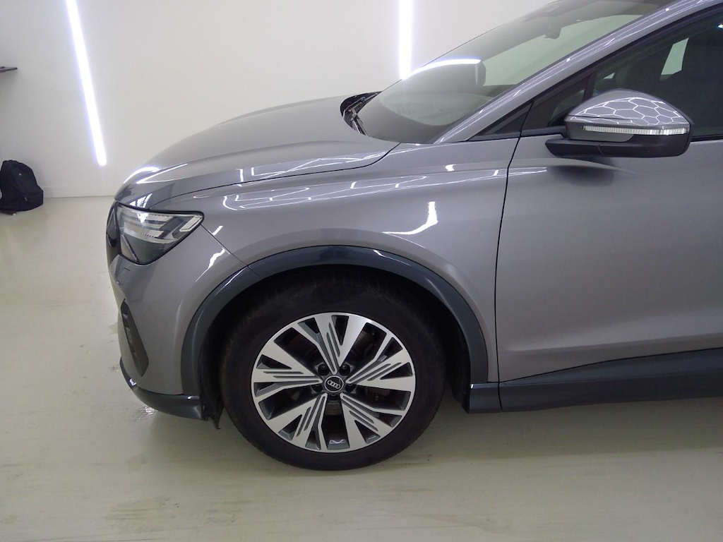 Foto 23 van Audi Q4 e-tron