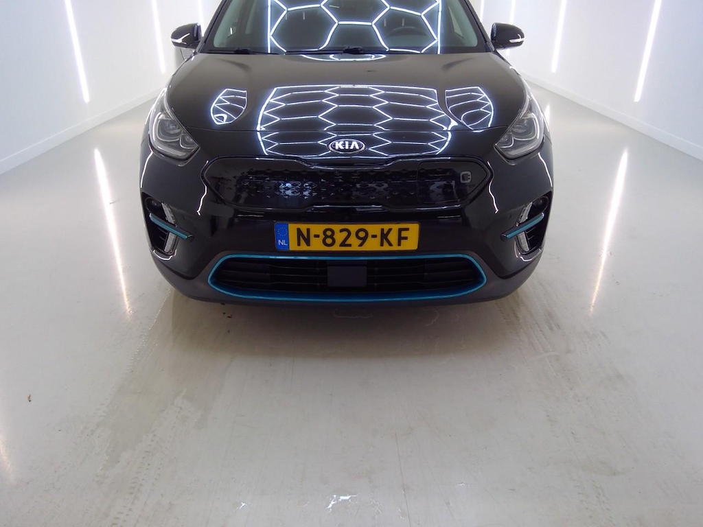 Foto 32 van Kia Niro