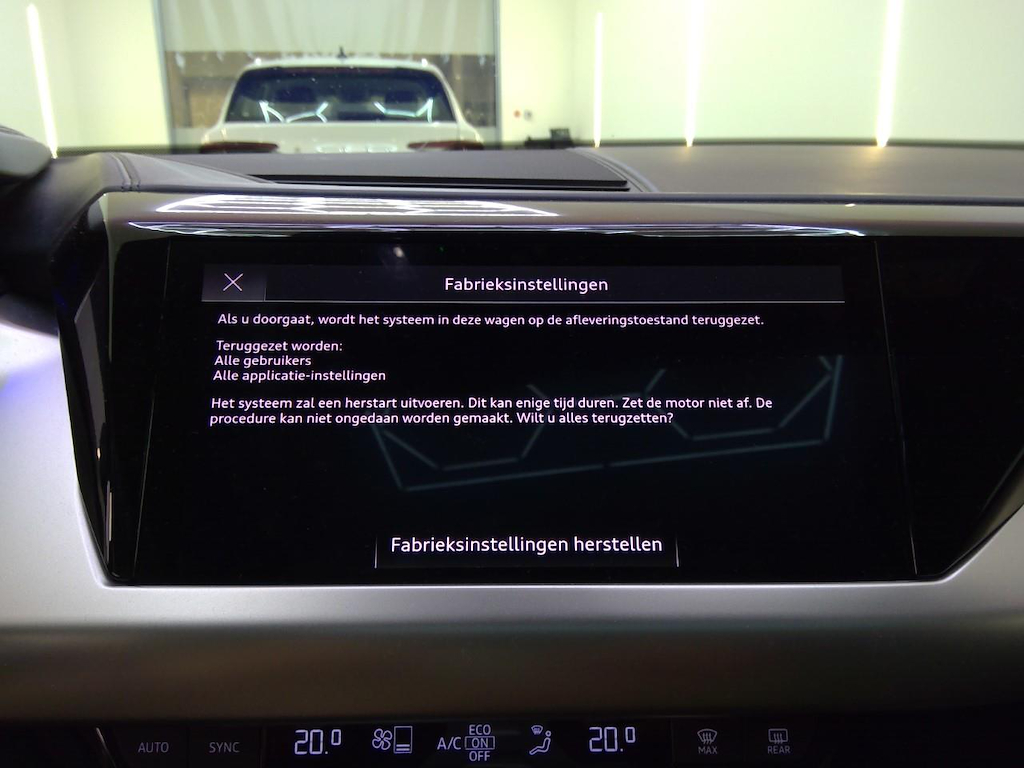 Foto 16 van Audi e-tron GT