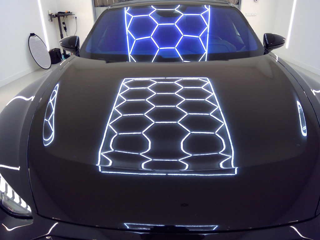 Foto 25 van Audi e-tron GT