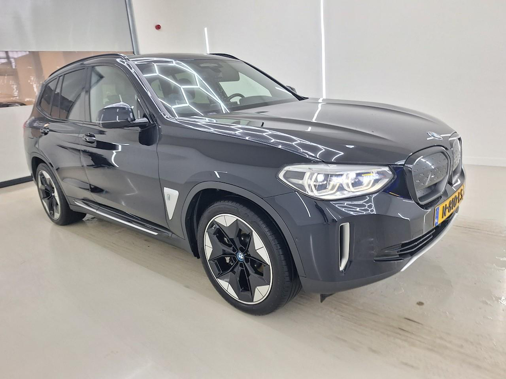 Foto 3 van BMW ix3