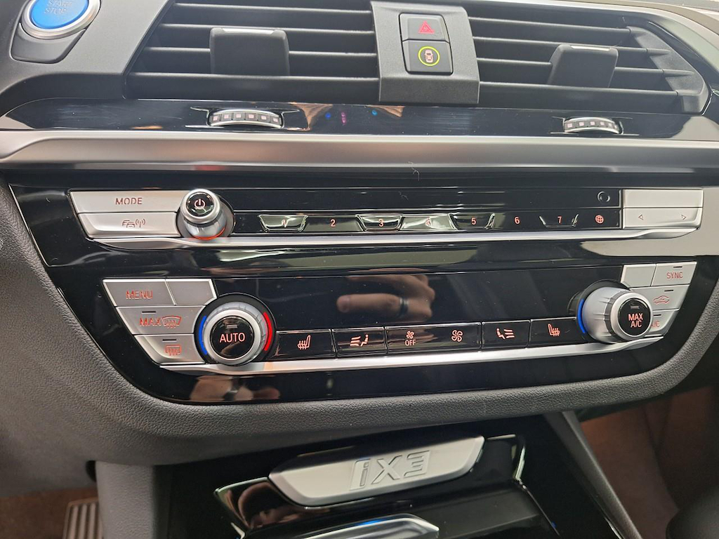Foto 20 van BMW ix3