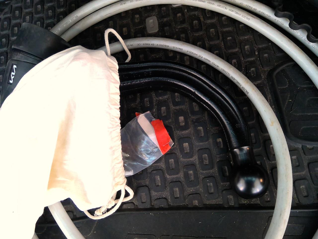 Foto 12 van Kia Niro