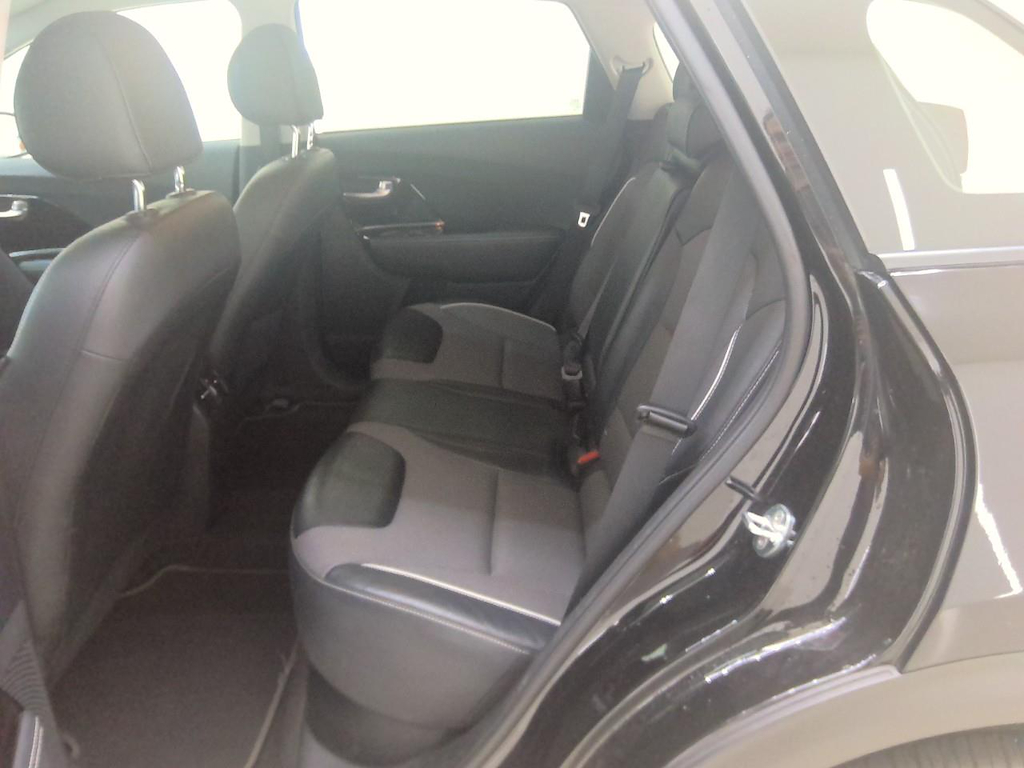 Foto 9 van Kia Niro