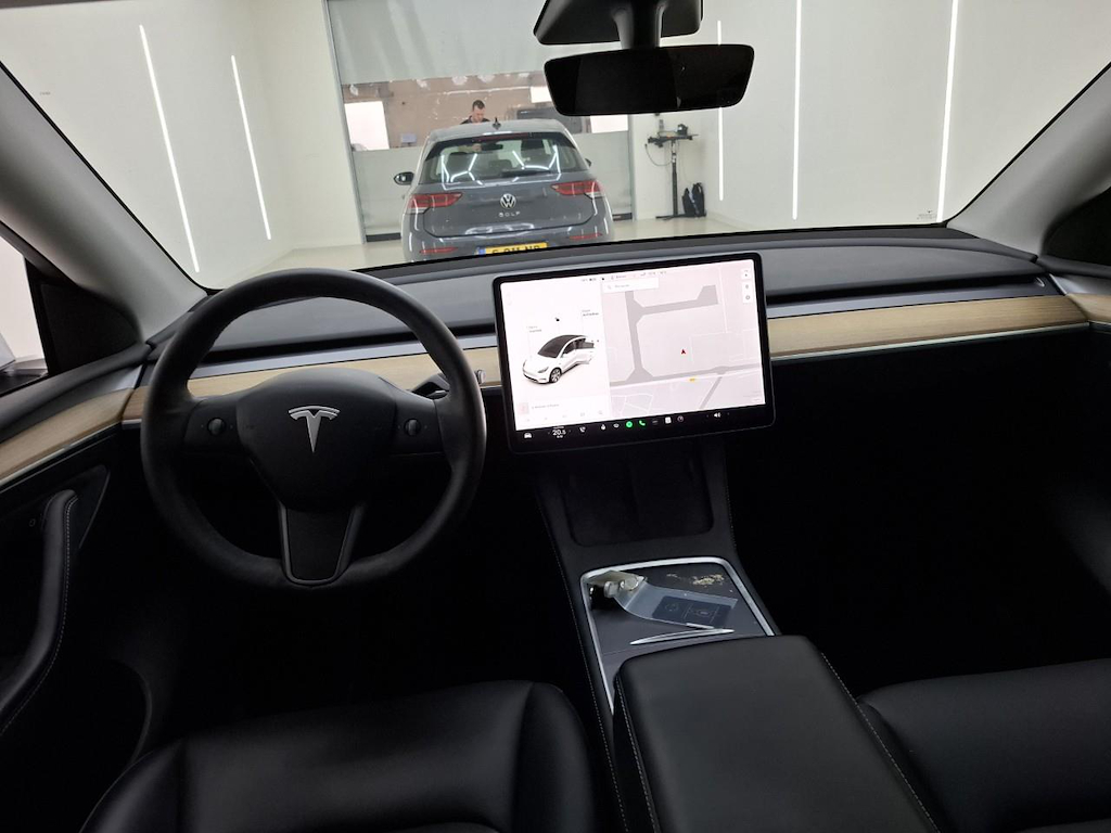 Foto 4 van Tesla Model Y