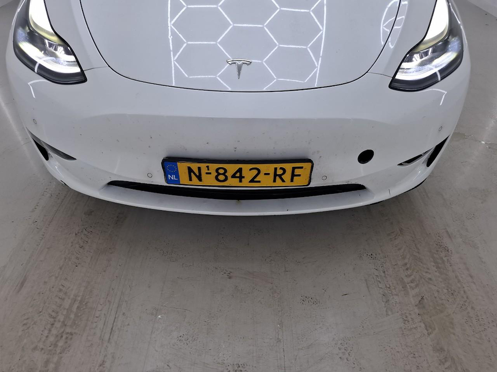 Foto 34 van Tesla Model Y