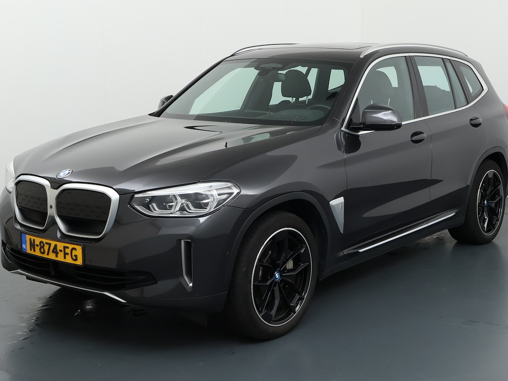 Foto 2 van BMW ix3