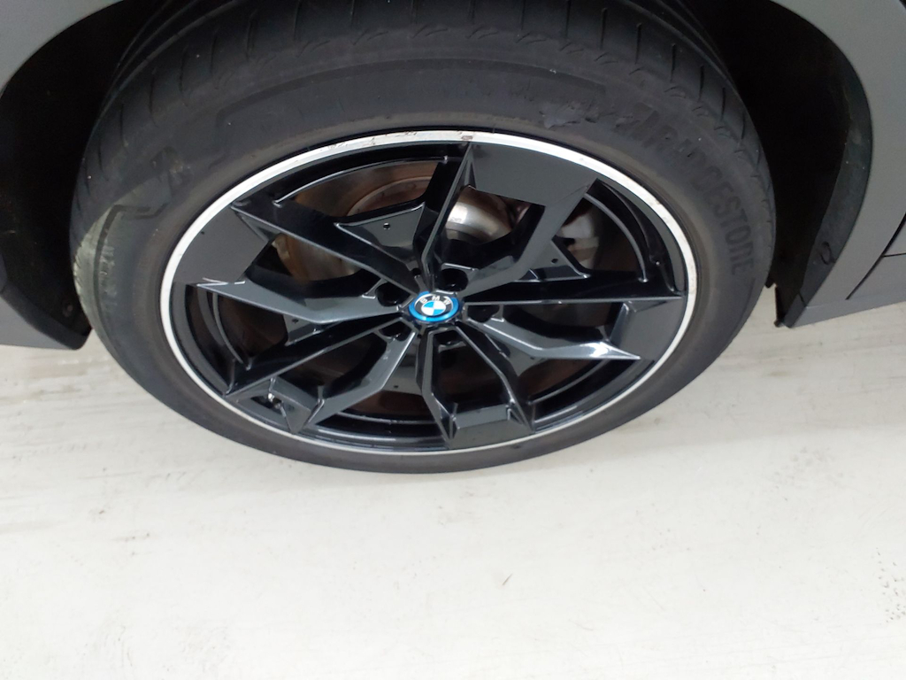 Foto 22 van BMW ix3