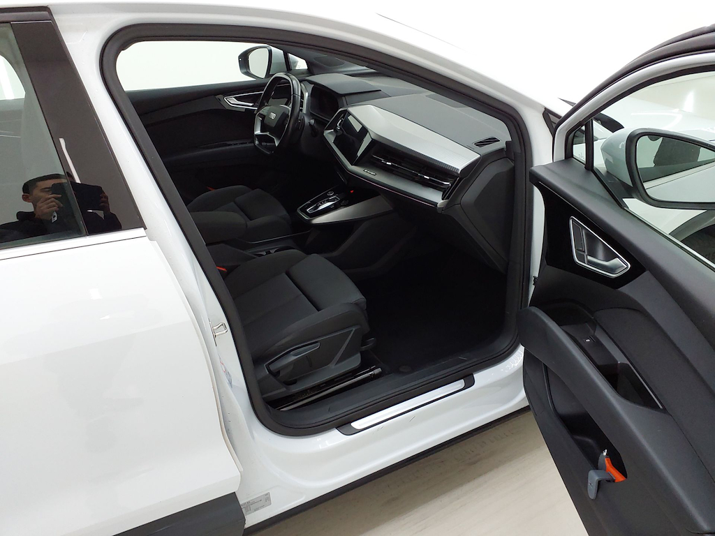 Foto 15 van Audi Q4 e-tron