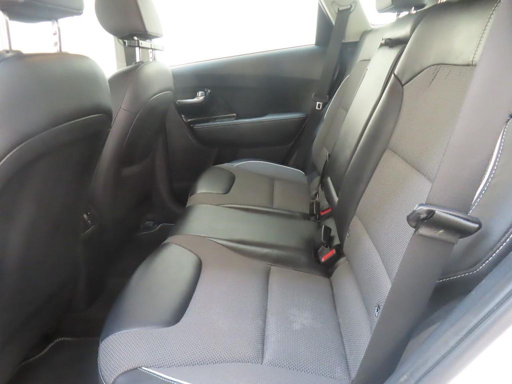 Foto 26 van Kia Niro