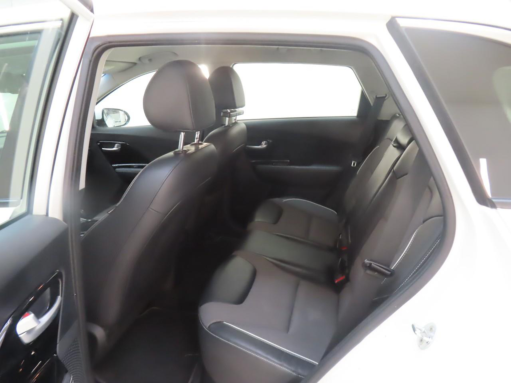 Foto 9 van Kia Niro