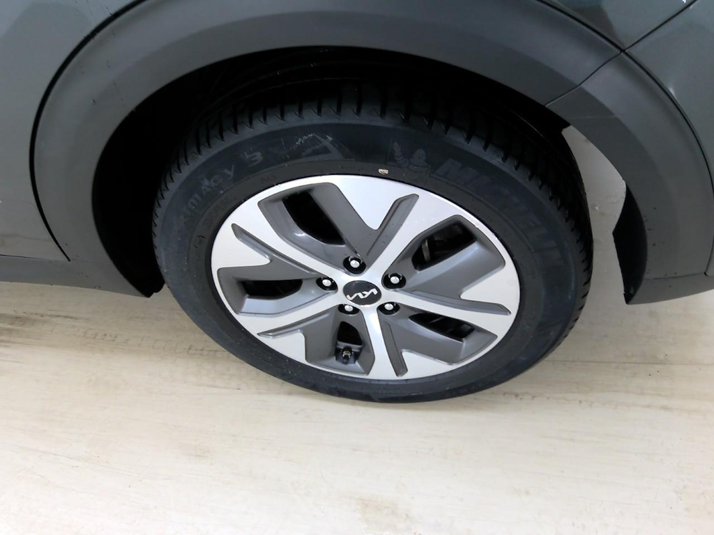 Foto 14 van Kia Niro