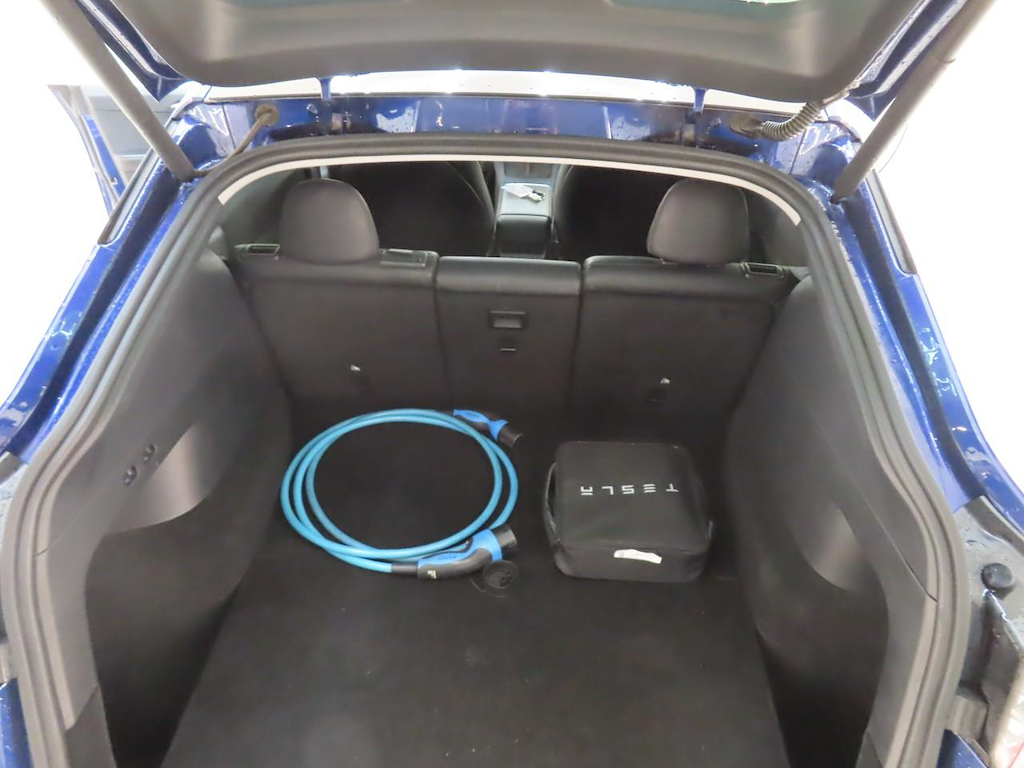 Foto 54 van Tesla Model Y