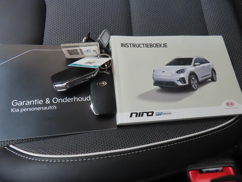 Foto 16 van Kia Niro