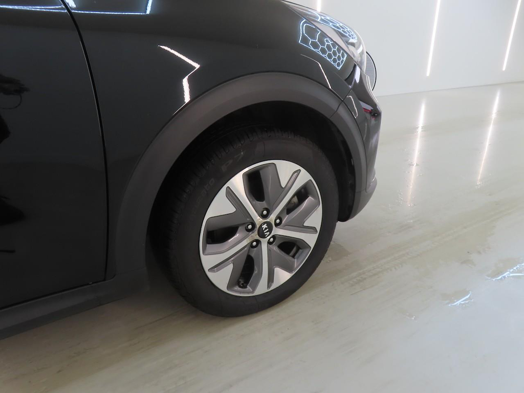 Foto 27 van Kia Niro