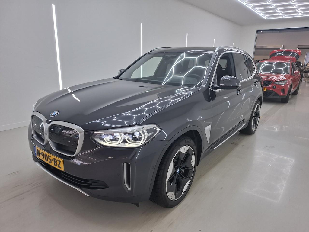 Foto 2 van BMW ix3