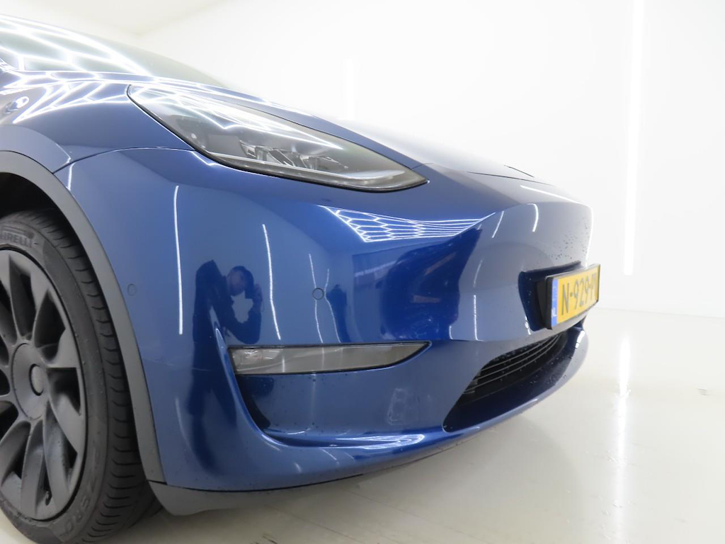 Foto 25 van Tesla Model Y