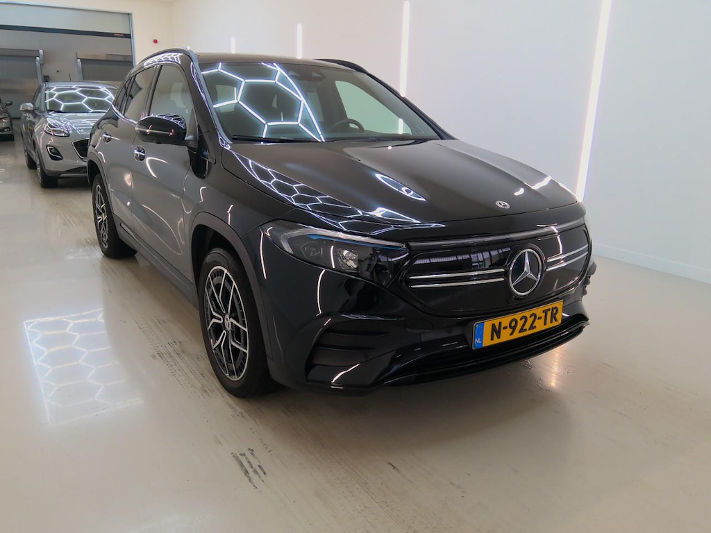Foto 7 van Mercedes EQA