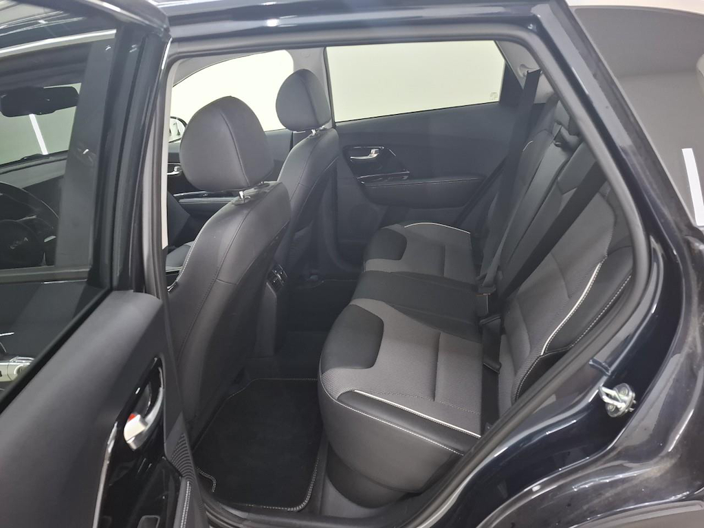 Foto 9 van Kia Niro