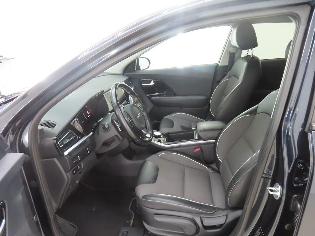 Foto 7 van Kia Niro