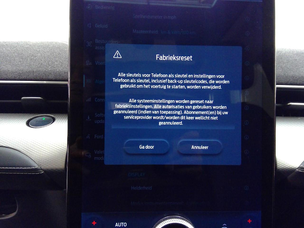 Foto 15 van Ford Mustang