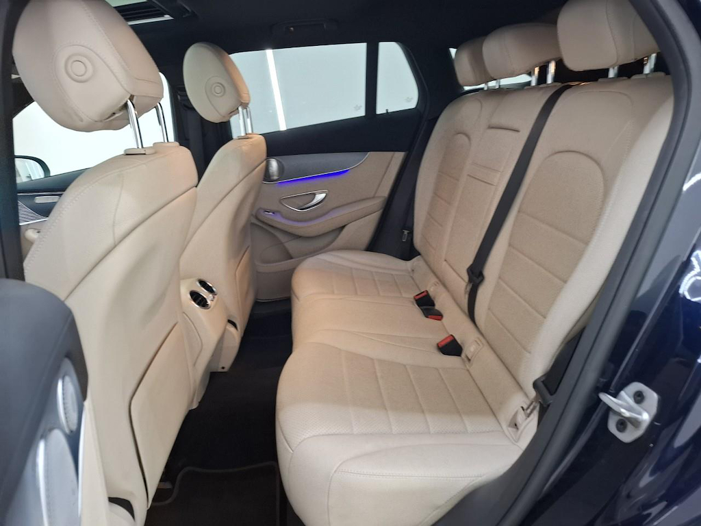 Foto 9 van Mercedes EQC