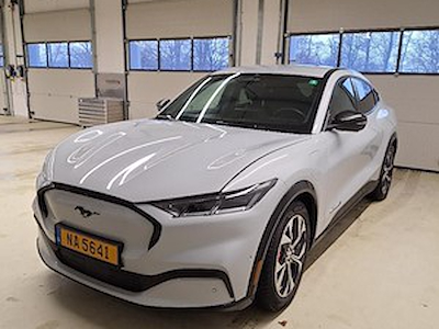 Kaufe FORD MUSTANG MACH-E 99KWH ER PREMIU bei Ayvens Carmarket