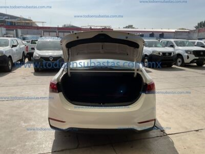 Buy HYUNDAI Accent Gl Mid At on Ayvens Carmarket