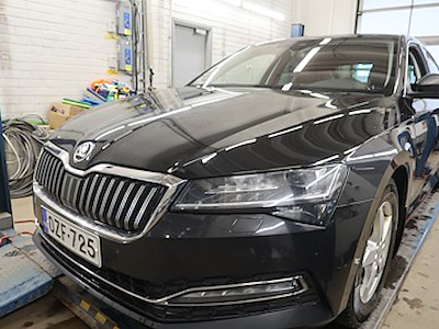 Buy SKODA SUPERB on Ayvens Carmarket