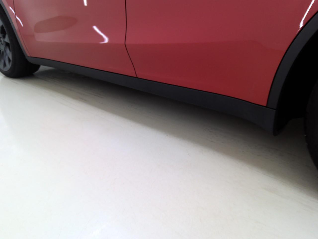 Foto 13 van Tesla Model Y