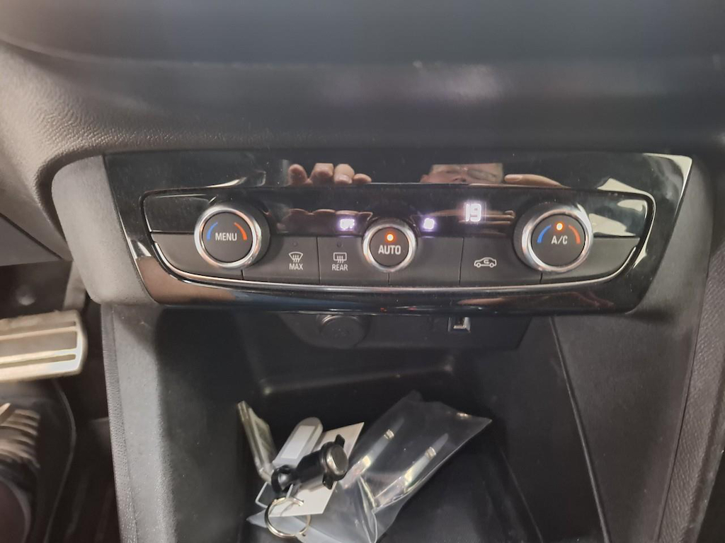 Foto 14 van Opel Corsa -e