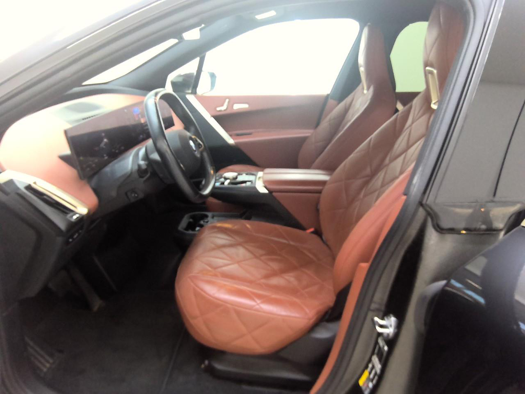 Foto 8 van BMW iX