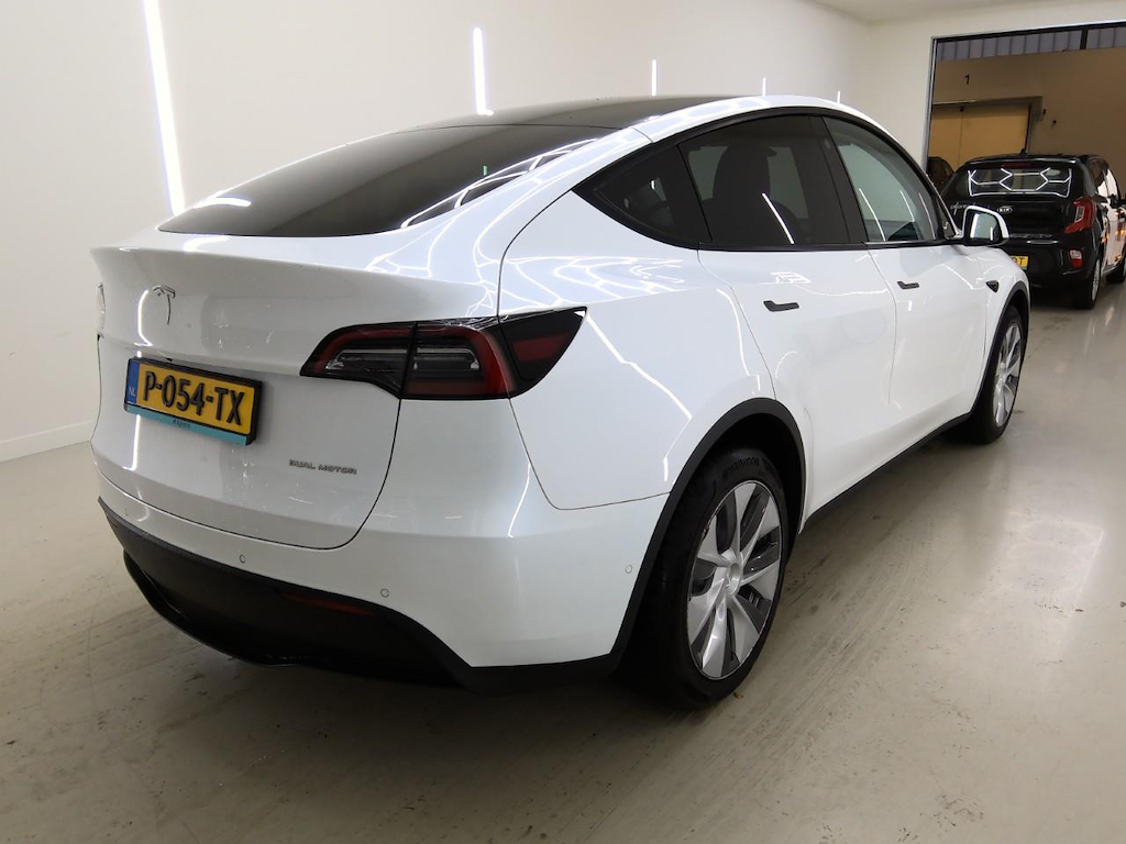 Foto 3 van Tesla Model Y