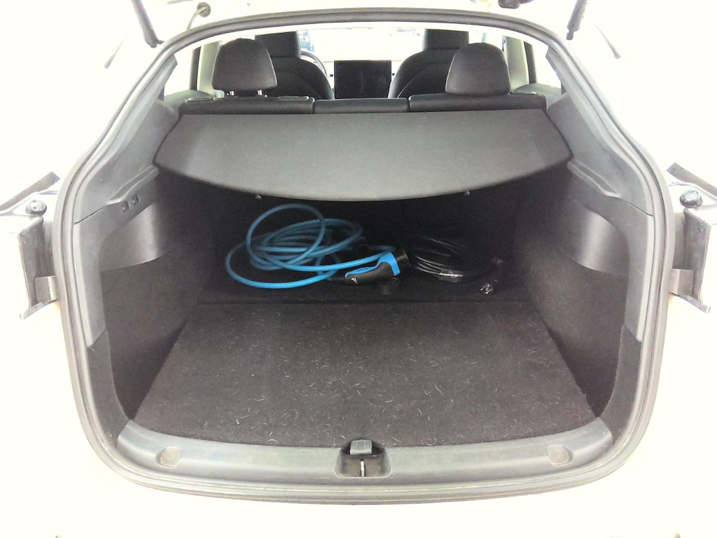 Foto 28 van Tesla Model Y