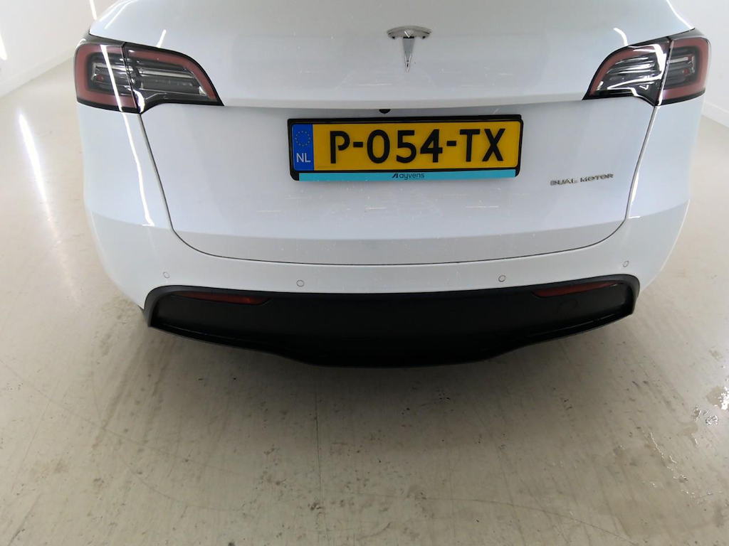 Foto 38 van Tesla Model Y