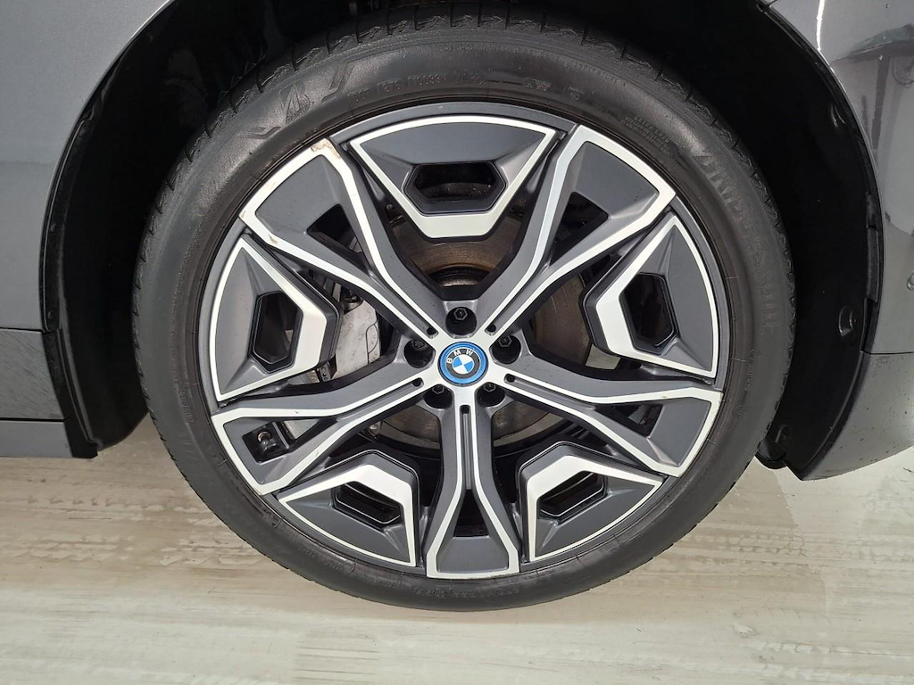 Foto 25 van BMW iX