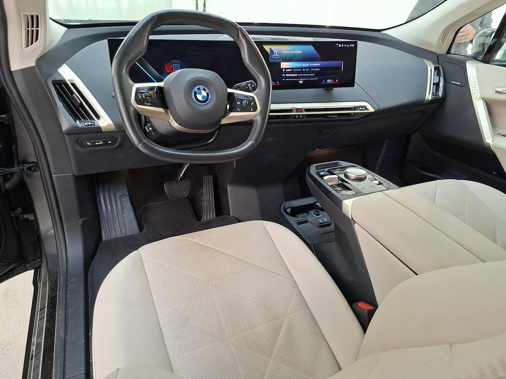 Foto 8 van BMW iX