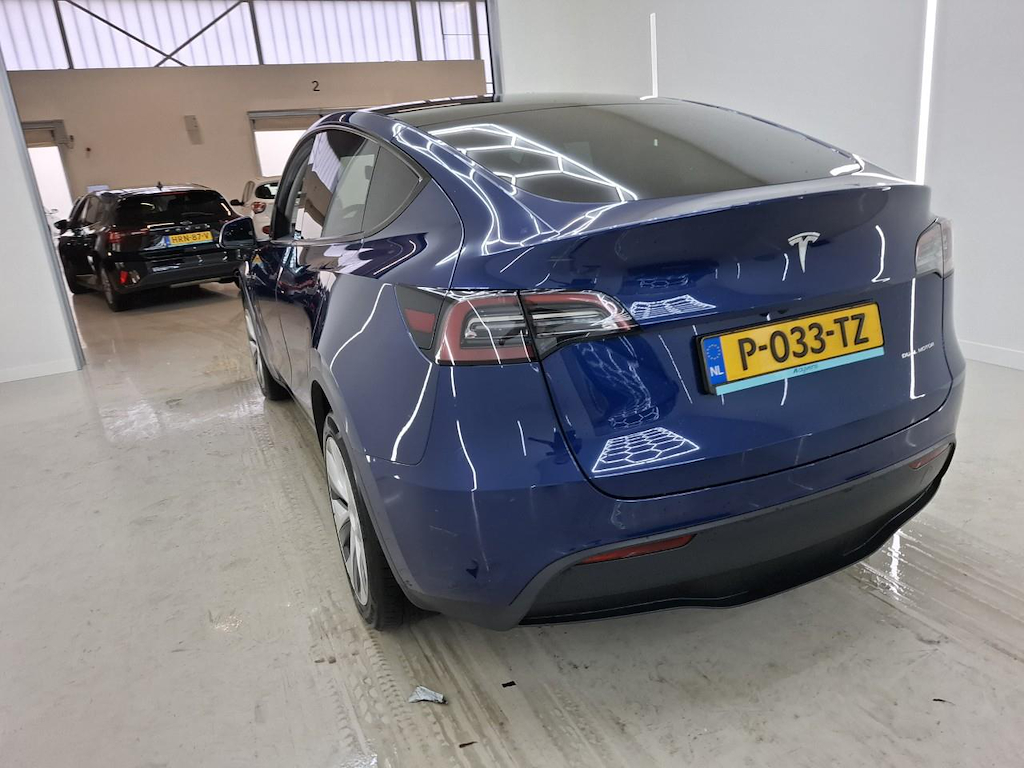 Foto 5 van Tesla Model Y