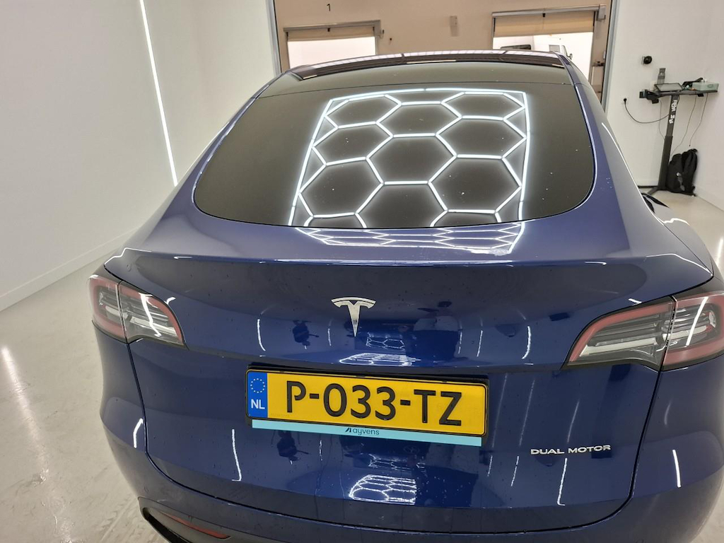 Foto 27 van Tesla Model Y