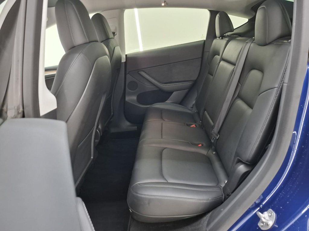 Foto 8 van Tesla Model Y