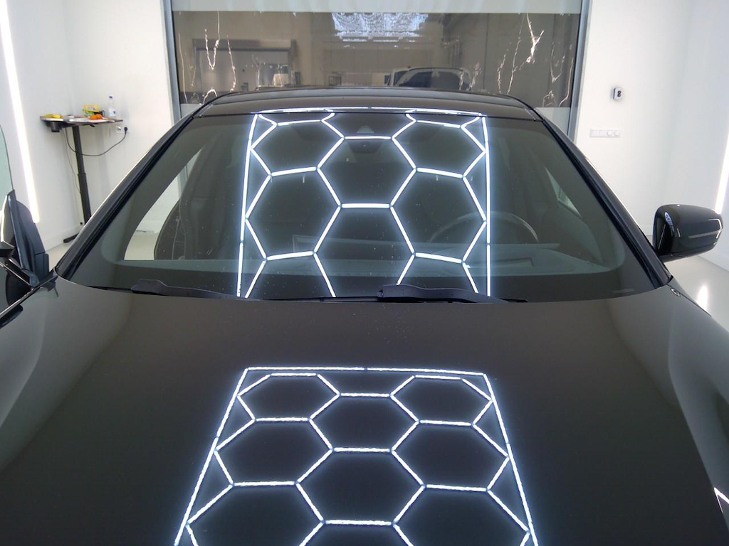 Foto 18 van BMW i4