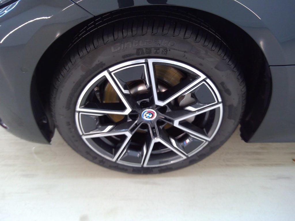 Foto 25 van BMW i4
