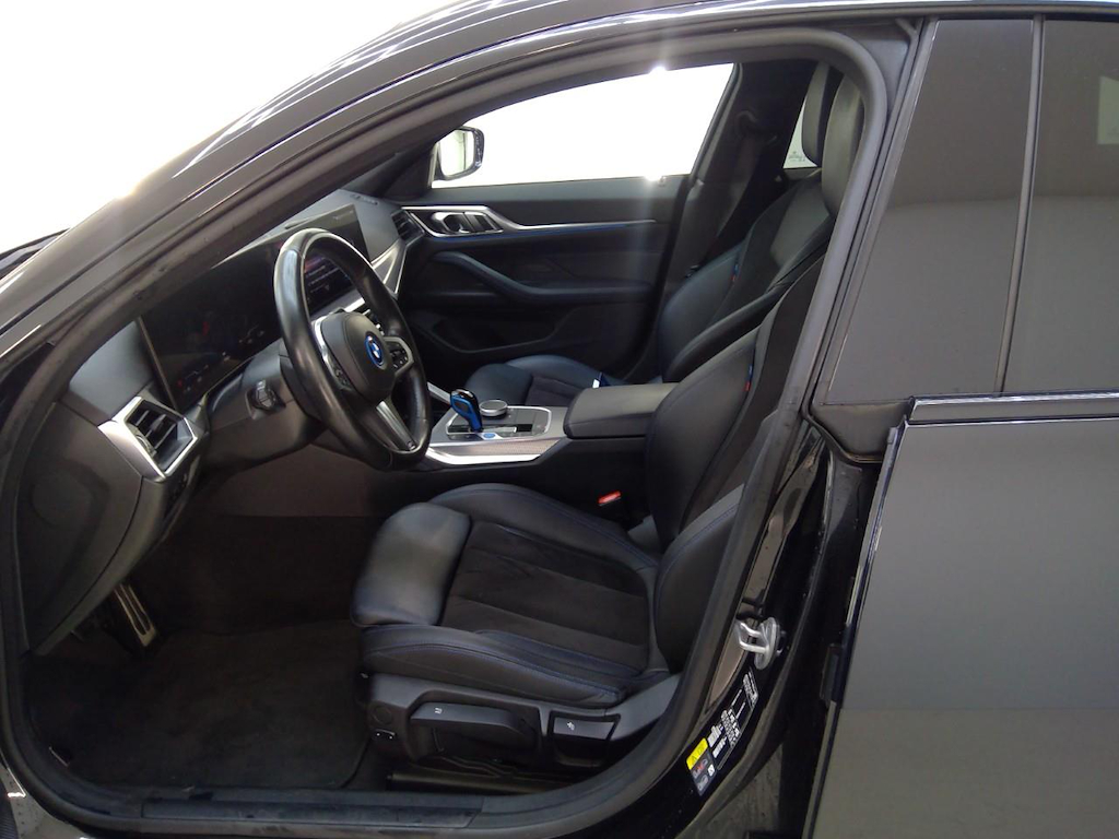 Foto 8 van BMW i4