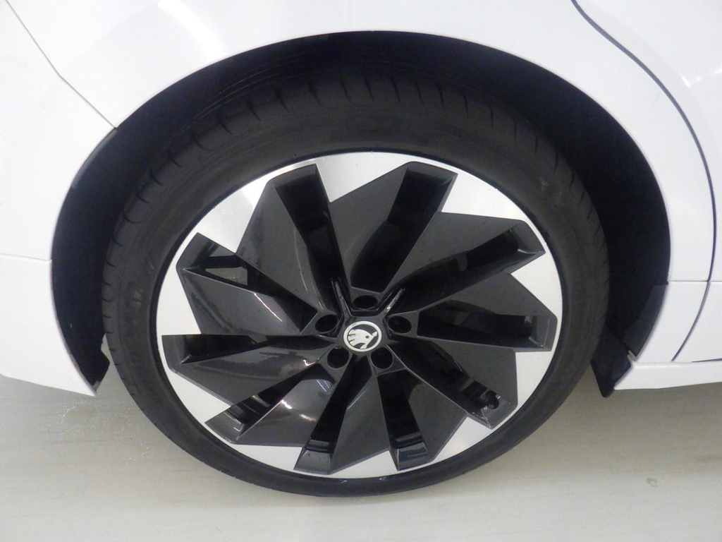 Foto 12 van Skoda Enyaq