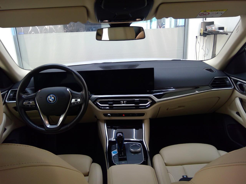 Foto 4 van BMW i4