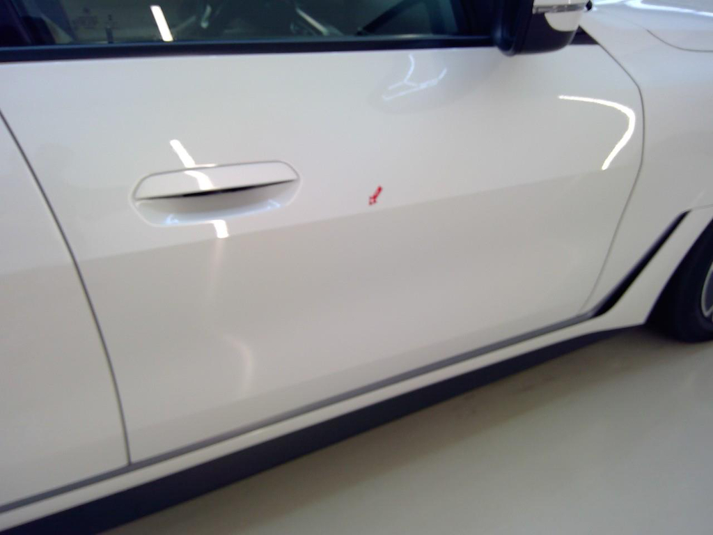Foto 25 van BMW i4