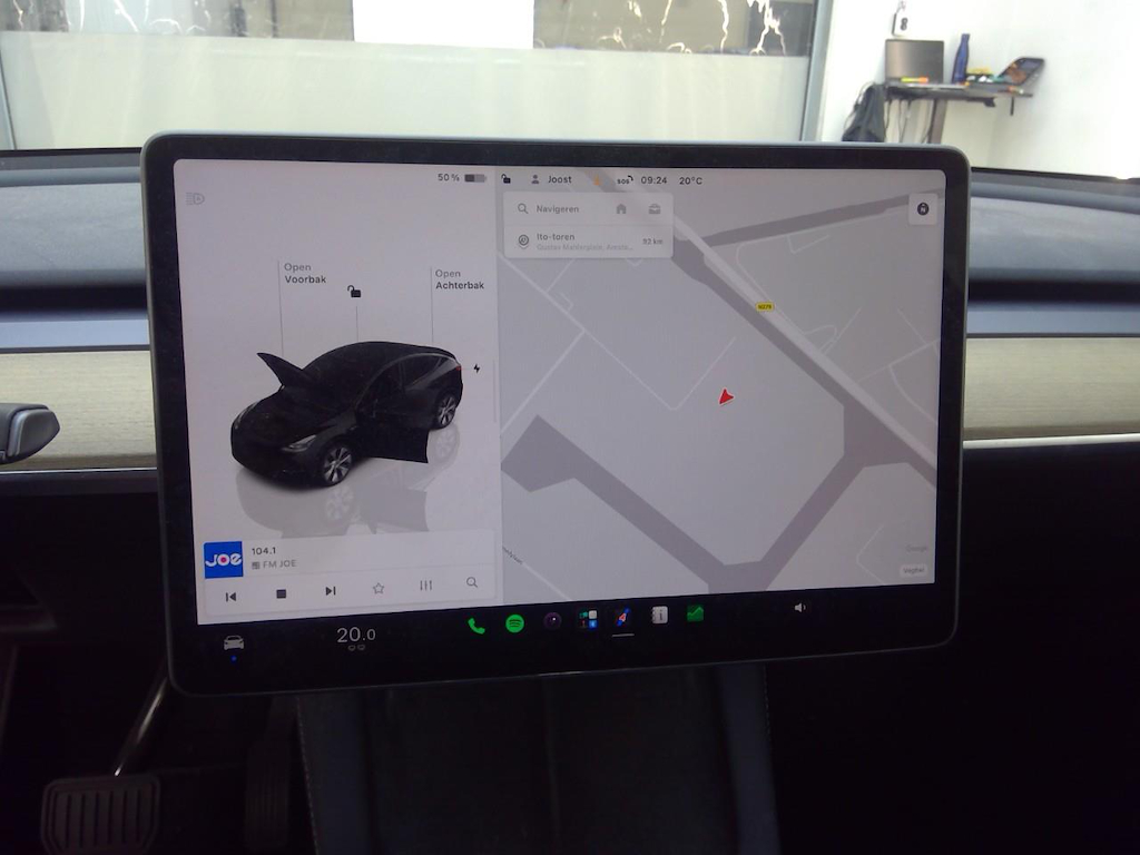 Foto 13 van Tesla Model Y