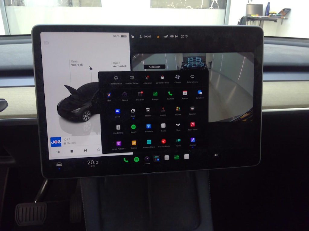 Foto 15 van Tesla Model Y