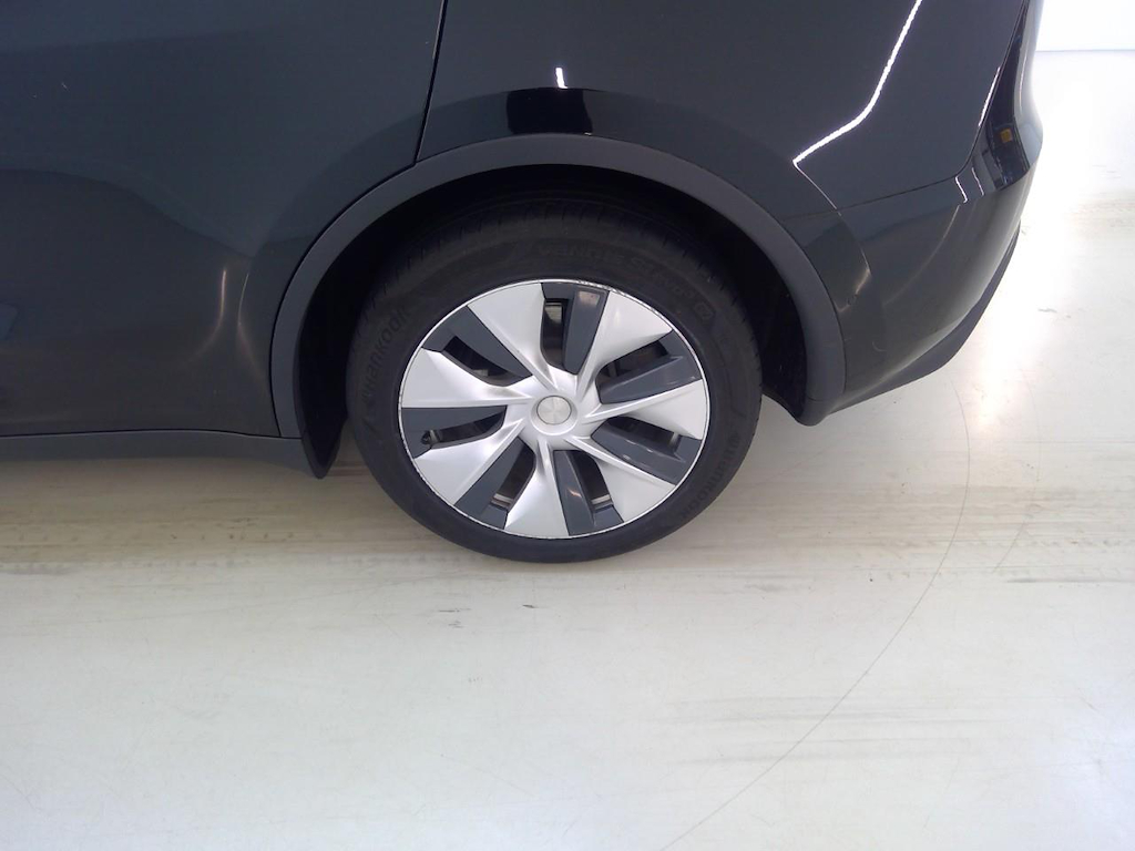 Foto 29 van Tesla Model Y