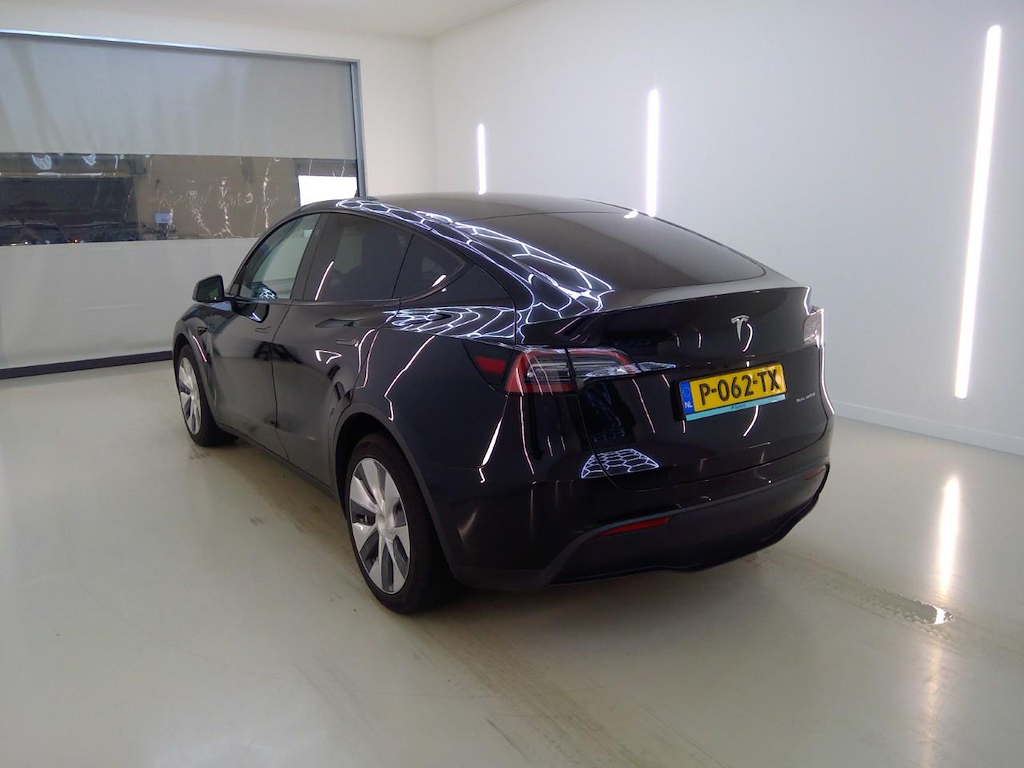 Foto 5 van Tesla Model Y